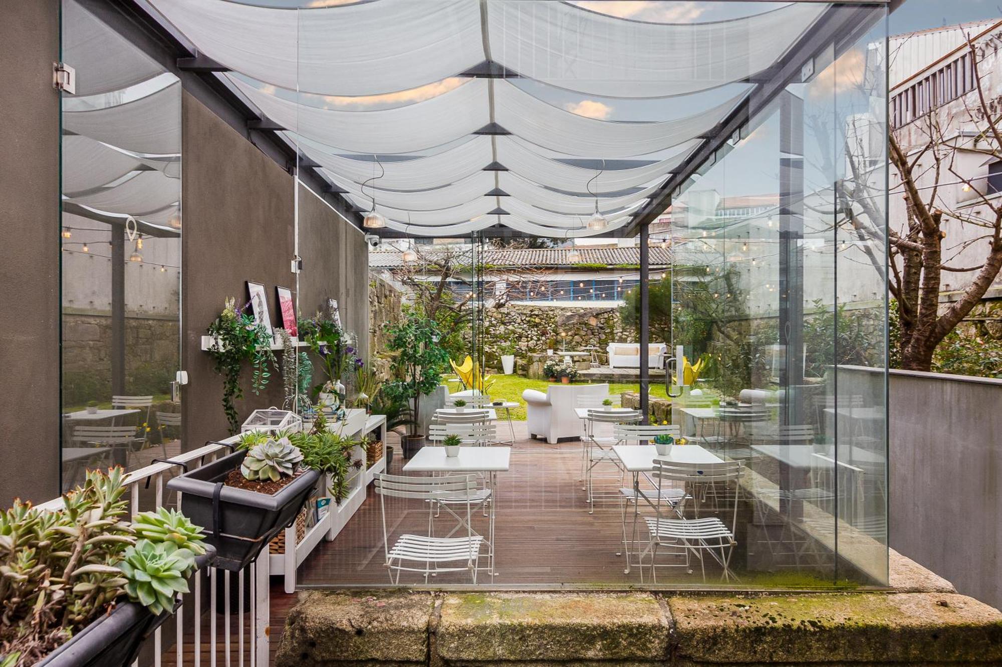 In Porto Gallery Guesthouse Exterior photo
